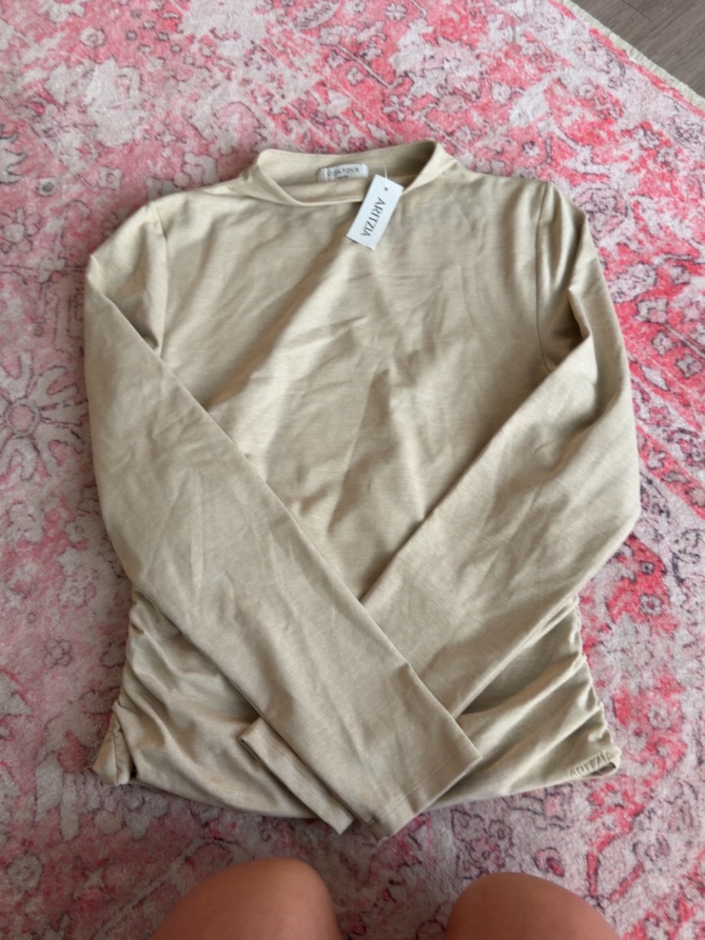 Aritzia Contour Cream Long Sleeve Top